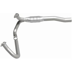 MagnaFlow Exhaust Products - MagnaFlow 93155 Standard Grade Direct-Fit Catalytic Converter for Chevy/GMC - Image 2