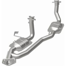 MagnaFlow Exhaust Products - MagnaFlow 23083 HM Grade Direct-Fit Catalytic Converter for Ford & Mercury - Image 2