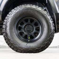 Up Down Air - Up Down Air 97-9903 4Pc Adjustable Tire Deflator Kit 10-30PSI & Storage Bag - Image 4