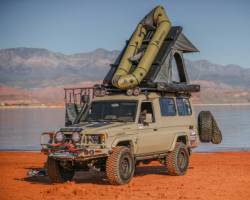 Overland Vehicle Systems - Overland Vehicle Systems 18099901 Mamba 3 Roof Top Tent Clam Shell Roof Top Tent - Image 1