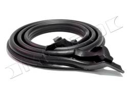 Metro Moulded Parts - Metro Moulded TG 12 Tailgate Seal - Image 1