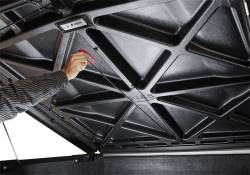 Undercover - UnderCover UC2138 ELITE Hinged ABS Tonneau Cover Ford F150 6.5' Black - Image 5