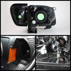 xTune Auto - xTune Auto 5056221 Crystal Headlights Black/Clear - Image 2