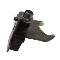 USA Standard Gear - USA Standard Gear ZTNP17991 Transfer Case Shift Fork - Image 2