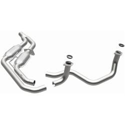 MagnaFlow Exhaust Products - MagnaFlow 23479 Standard Grade Direct-Fit Catalytic Converter for Chevy/GMC - Image 2