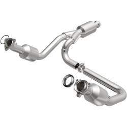 MagnaFlow Exhaust Products - MagnaFlow 280424 Direct-Fit Catalytic Converter for Chevy/GMC - Image 1