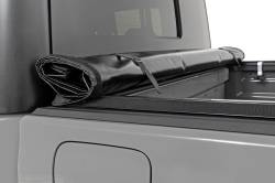 Rough Country Suspension Systems - Rough Country Soft Roll-up Vinyl Tonneau Cover for Jeep Gladiator 5' 42620500 - Image 5