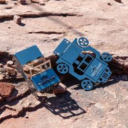 Rock Slide Engineering - Rock Slide Engineering Engineering AC-PR-BDJ Bendy Jeep Business Card Holders - Image 2