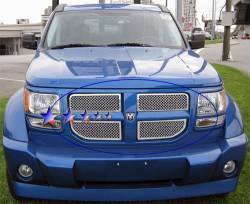 APS - APS Wire Mesh Grille-Polish for 07-11 Dodge Nitro GR04GFD73S - Image 1