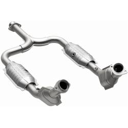 MagnaFlow Exhaust Products - MagnaFlow 444063 California D-Fit Catalytic Converter for 02-04 Ford Mustang - Image 2
