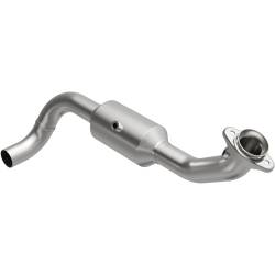 MagnaFlow Exhaust Products - MagnaFlow 21-832 OEM Grade Direct-Fit Catalytic Converter - Image 1