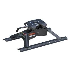 CURT - CURT 16121 Q16 Fifth Wheel Hitch - Image 1
