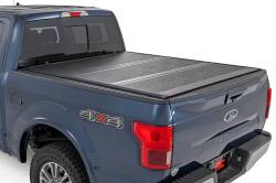Rough Country Suspension Systems - Rough Country Lo-Pro Hard Folding Tonneau Cover 21-24 Ford F150 5.5' 47221550B - Image 1