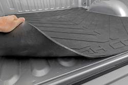 Rough Country Suspension Systems - Rough Country Rubber Truck Bed Mat Black for 19-24 RAM 1500 6.4' RCM679 - Image 4