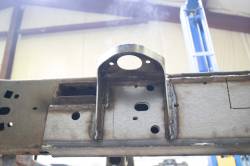 Rust Buster Frameworks - Rust Buster RB7020 Center Cab Mount for 09-14 Ford F150 Crew 5.5'/Ext 6.5' Bed - Image 6