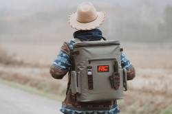 Rough Country Suspension Systems - Rough Country 99032 24-Can Insulated Backpack Cooler Gray - Image 6