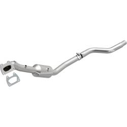 MagnaFlow Exhaust Products - MagnaFlow 6561141 California Direct-Fit Manifold Converter - Image 1