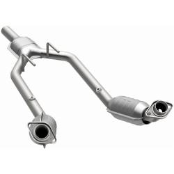 MagnaFlow Exhaust Products - MagnaFlow 23325 HM Grade Direct-Fit Catalytic Converter for Ford & Mercury - Image 2