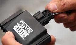 RealTruck AMP Research - AMP 86139-01A PowerStep Smart Series for 13-17 1500/2500/3500 - Image 3