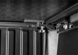 RealTruck Undercover - Undercover SL24022 Select Hard Folding for 19-23 Ranger - Image 5
