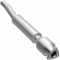 MagnaFlow Exhaust Products - MagnaFlow 49877 Direct-Fit Catalytic Converter for 04-06 Volkswagen Phaeton - Image 2