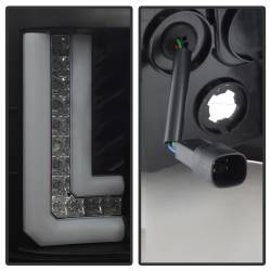 Spyder Auto - Spyder Auto 5083777 Black/Clear LED Taillights for 16-17 GMC Sierra - Image 3