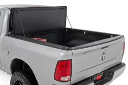 Rough Country Suspension Systems - Rough Country 49319550 Hard Tri-Fold Tonneau Cover for 09-18 RAM 1500 5.7' - Image 2