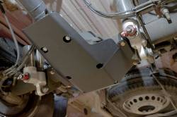 Van Compass - Van Compass 3068 Rear Differential Skid Plate for Sprinter - Image 1