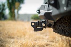 DV8 Offroad - DV8 Offroad UNHS-01BL Xtract 2" Hitch Skid Plate Black - Image 1