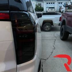 Recon - Recon 264375BK OLED Tail Lights Smoked Lens 21-24 Yukon/Yukon XL - Image 3