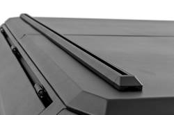 Rough Country Suspension Systems - Rough Country 73405 Modular Truck Bed Cap Black for 20-25 Gladiator JT 5' Bed - Image 6