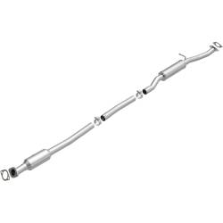 MagnaFlow Exhaust Products - MagnaFlow 5561642 California Direct-Fit Catalytic Converter for Hyundai Tucson - Image 1