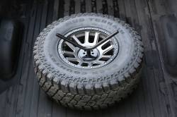 Fabtech - Fabtech FTT10001BK Spare Tire Mount Kit - Image 1