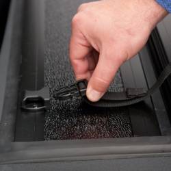 RealTruck Undercover - Undercover FX31011 FLEX Tonneau Cover for 19-24 RAM 1500 - Image 2