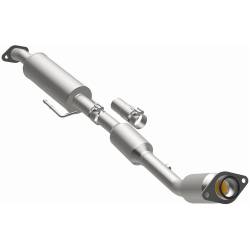 MagnaFlow Exhaust Products - MagnaFlow 280112 OEM Grade Direct-Fit Catalytic Converter - Image 2