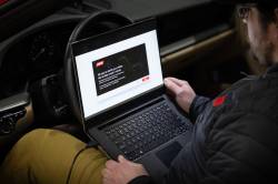 APR - APR EM100040 Vehicle Tuning Flash Tool for Audi/Bentley/Porsche/Volkswagen - Image 4
