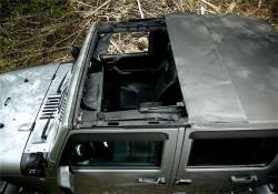Rampage - Rampage 990135 Trailview Tonneau Top Fold-Back Sunroof for 07-18 Wrangler JK 4DR - Image 3