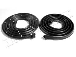 Metro Moulded Parts - Metro Moulded LM 21 Door Seal - Image 1