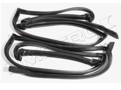 Metro Moulded Parts - Metro Moulded TP 5020 T-Top Panel Seal - Image 1