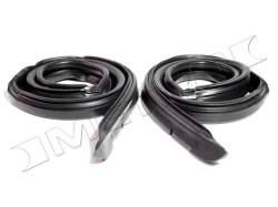Metro Moulded Parts - Metro Moulded RR 4001 Hard Top Moulding Roof Rail Seal w/Post - Image 1