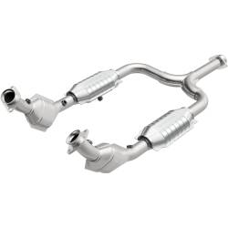 MagnaFlow Exhaust Products - MagnaFlow 454007 California CARB Direct-Fit Catalytic Converter - Image 1