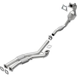 MagnaFlow Exhaust Products - MagnaFlow 52647 Manifold Catalytic Converter for 12-16 Cadillac SRX - Image 1
