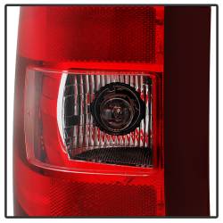 Spyder Auto - Spyder Auto 9033087 Driver Side Replacement Taillight 07-13 Silverado 1500/HD - Image 4