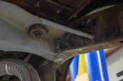 Rust Buster Frameworks - Rust Buster RB2007 Center Fuel Tank Support Crossmember for 87-95 Jeep YJ - Image 6