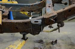Rust Buster Frameworks - Rust Buster RB7537 Rear Center Body Mount for 02-09 Chevy Trailblazer - Image 3