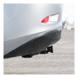 CURT - CURT 11421 Class-1 Trailer Hitch 1-1/4" Receiver for Toyota Yaris/Scion iA - Image 4