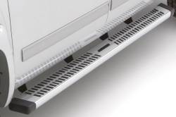 Lund - LUND 22108054 SUMMIT RIDGE STRAIGHT Running Board Kit Chrome w/Brkt - Image 2