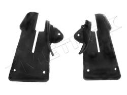Metro Moulded Parts - Metro Moulded ALP 7012 Door Window Lock Pillar Seal - Image 1