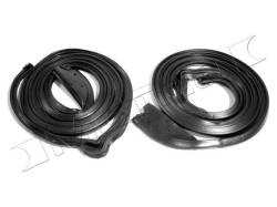 Metro Moulded Parts - Metro Moulded LM 15 Door Seal - Image 1