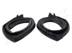 Metro Moulded Parts - Metro Moulded RR 4005-A Hard Top Moulding Roof Rail Seal w/Swing Out Quarter - Image 1
